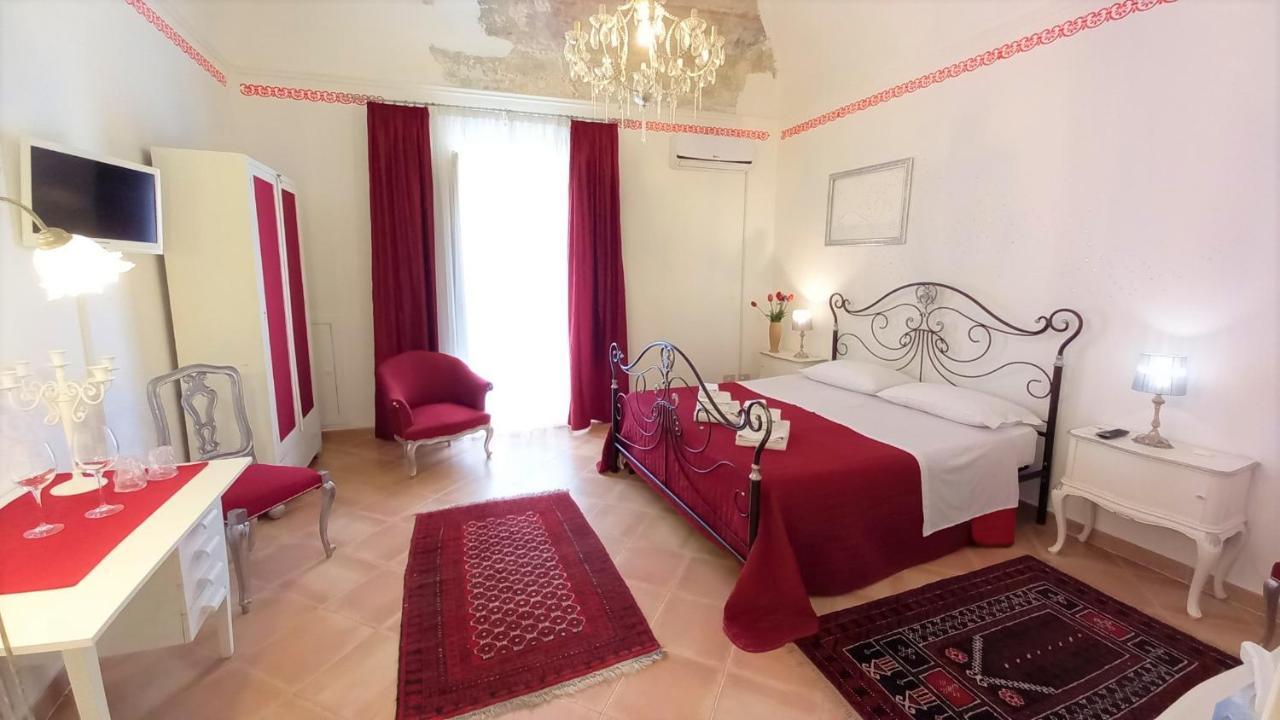 לינה וארוחת בוקר פלרמו Bed&Book Palazzo Cutelli מראה חיצוני תמונה