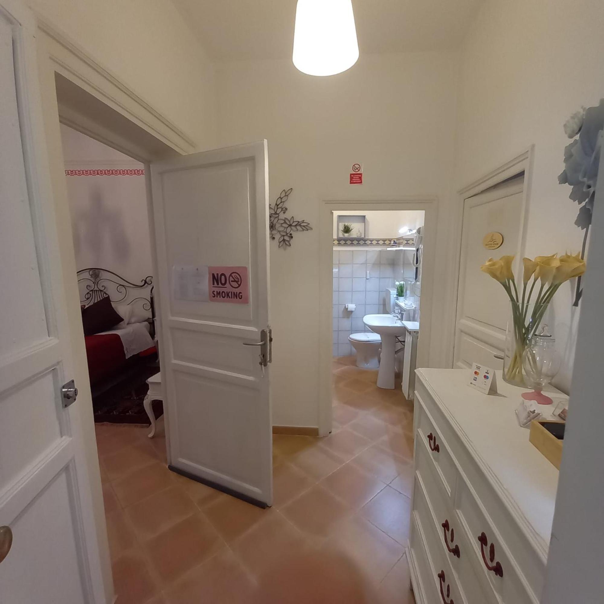 לינה וארוחת בוקר פלרמו Bed&Book Palazzo Cutelli מראה חיצוני תמונה